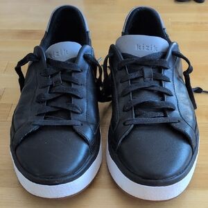 kizik Men's Black Leather Low-Top Sneakers